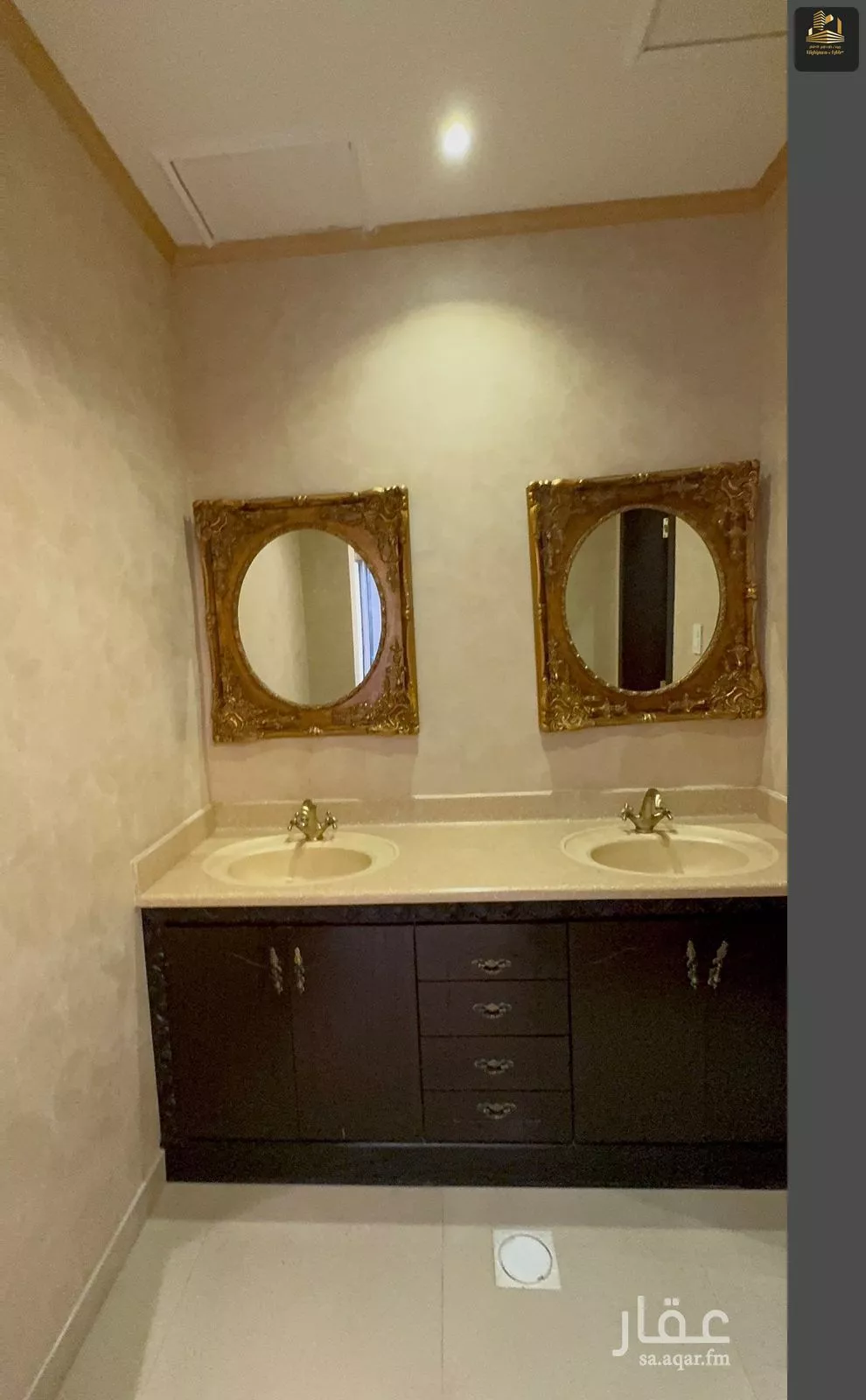 6 bedroom villa in Al Nuzhah, Eastern Province 9