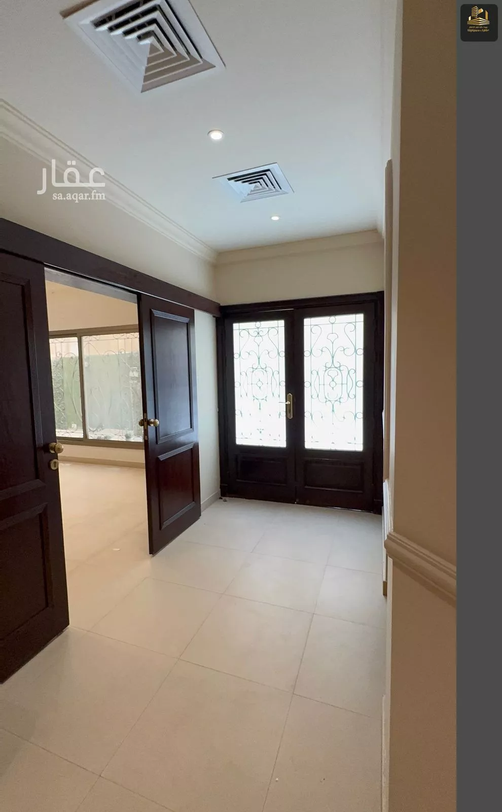 6 bedroom villa in Al Nuzhah, Eastern Province 17