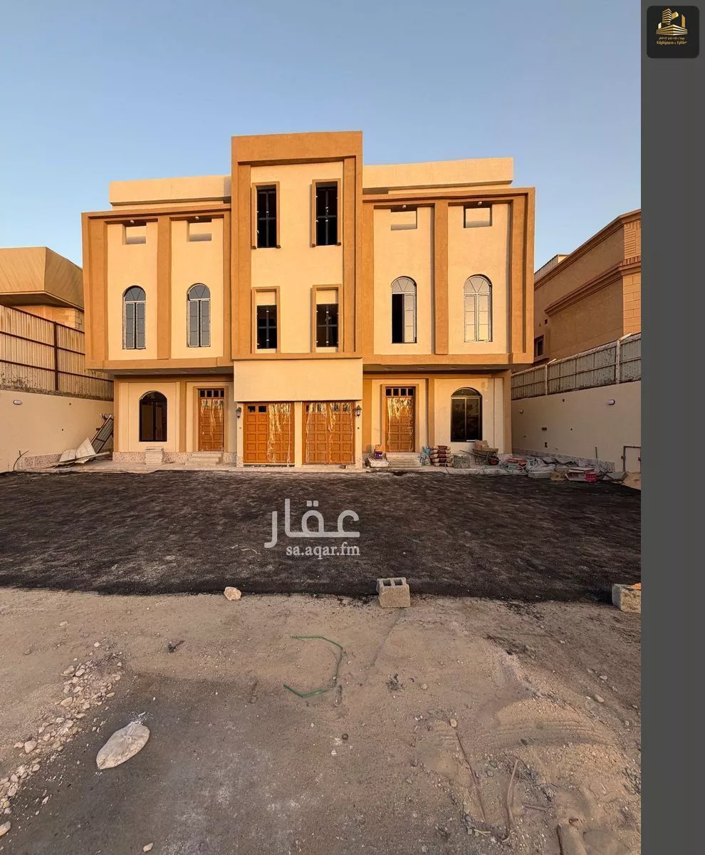 4 bedroom apartment in Al Jisr