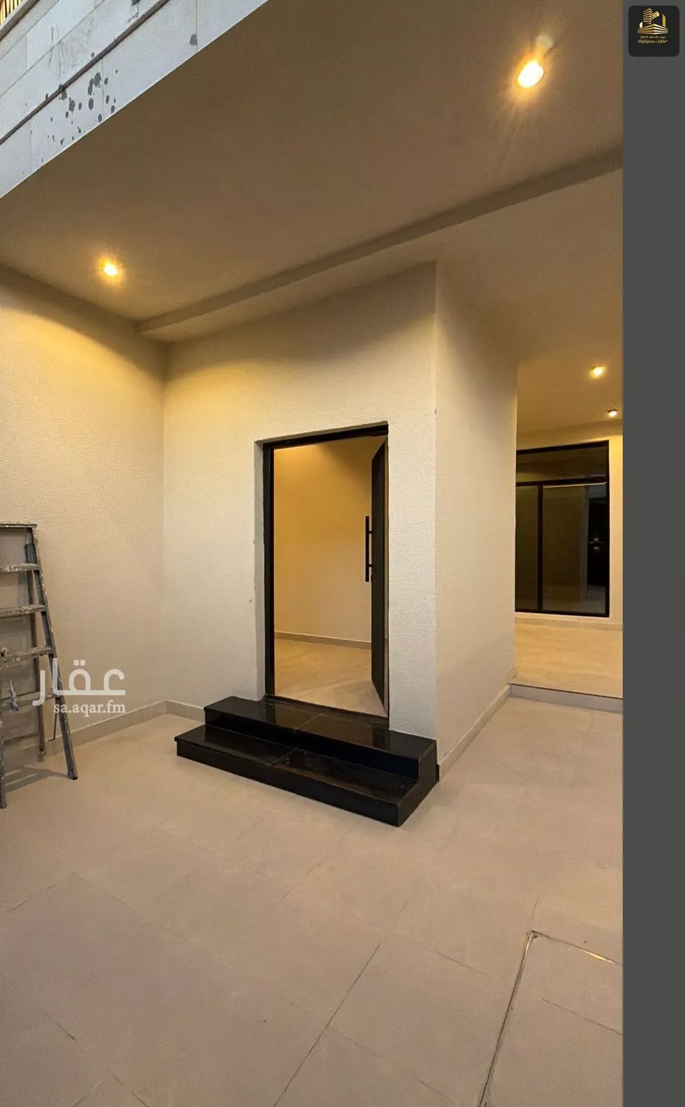 فيلا 6 غرف في الشراع 4