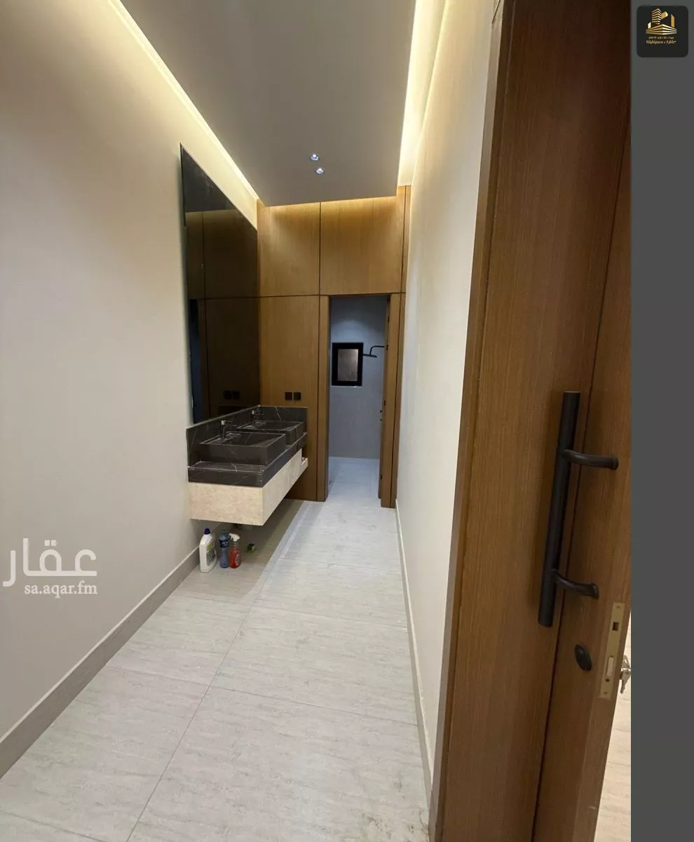 فيلا 6 غرف في الشعلة 4