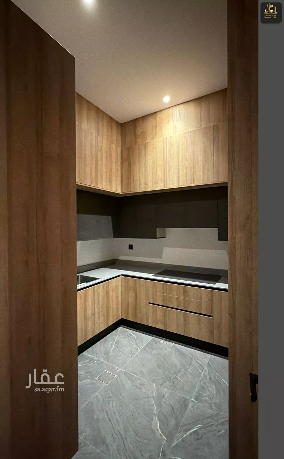 4 bedroom villa in Ar Rakah Al Janubiyah, Eastern Province 9