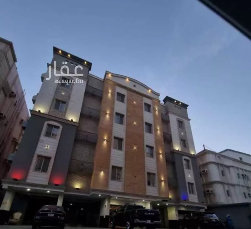 3 bedroom apartment in Al Marwa 1