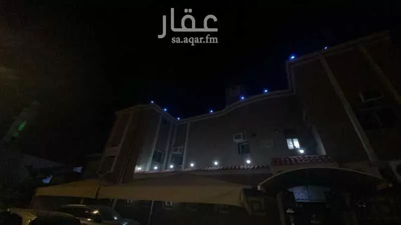 فيلا 44 غرف في الملك فهد 2