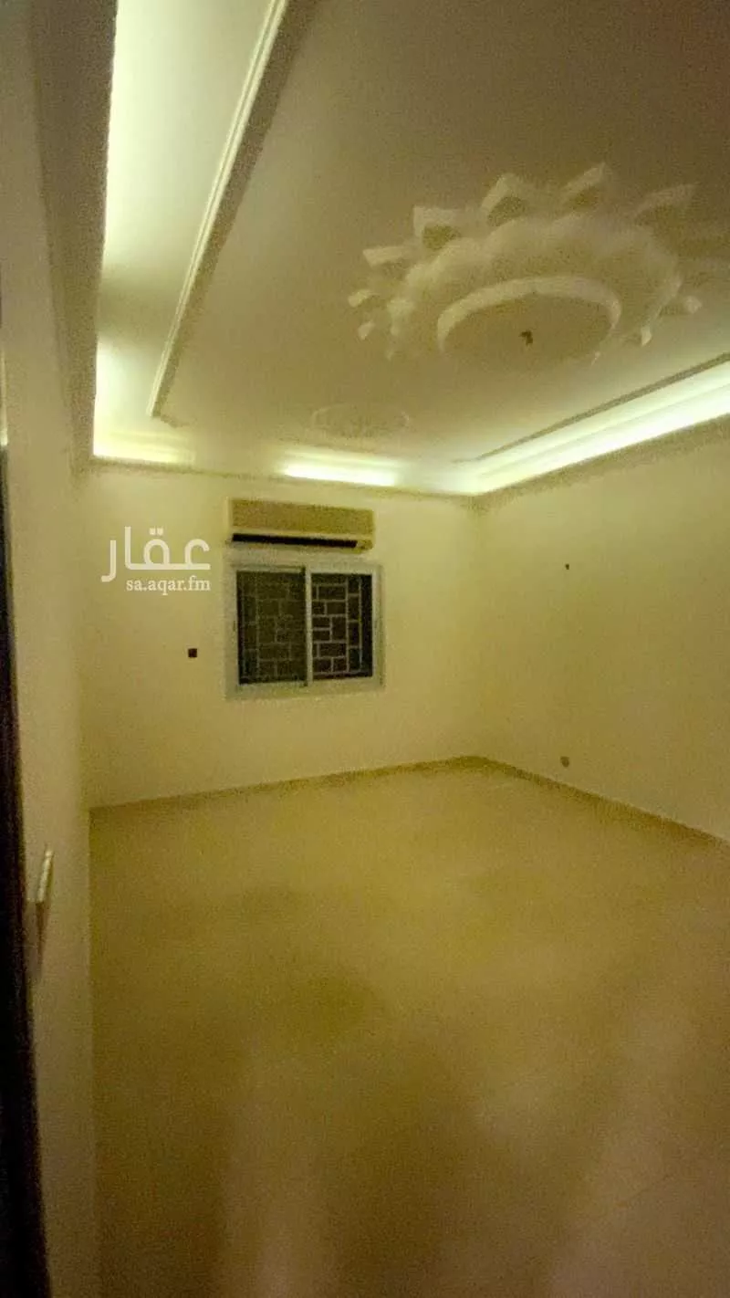 فيلا 44 غرف في الملك فهد 5