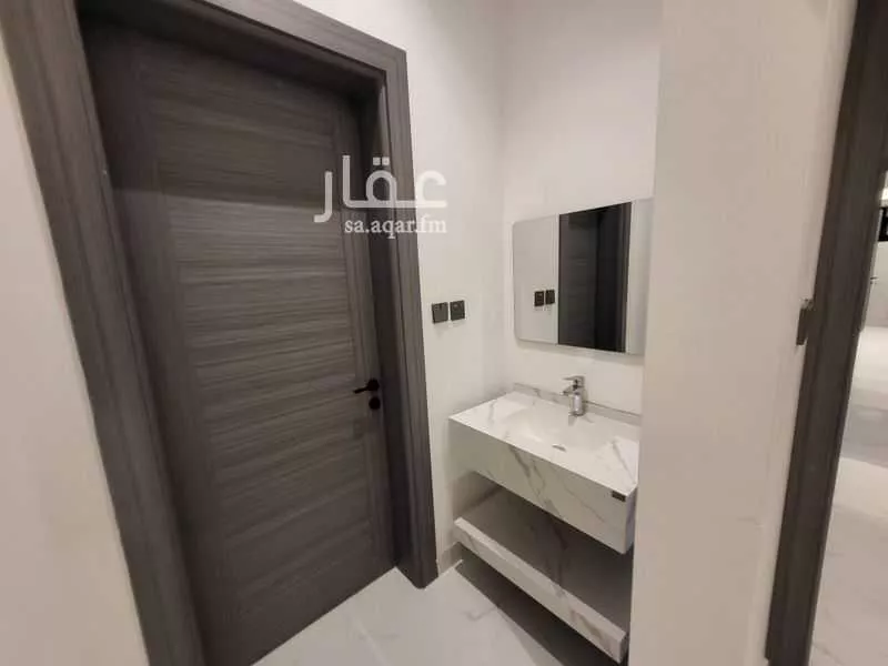 10 bedroom floor in Al Qairawan 4