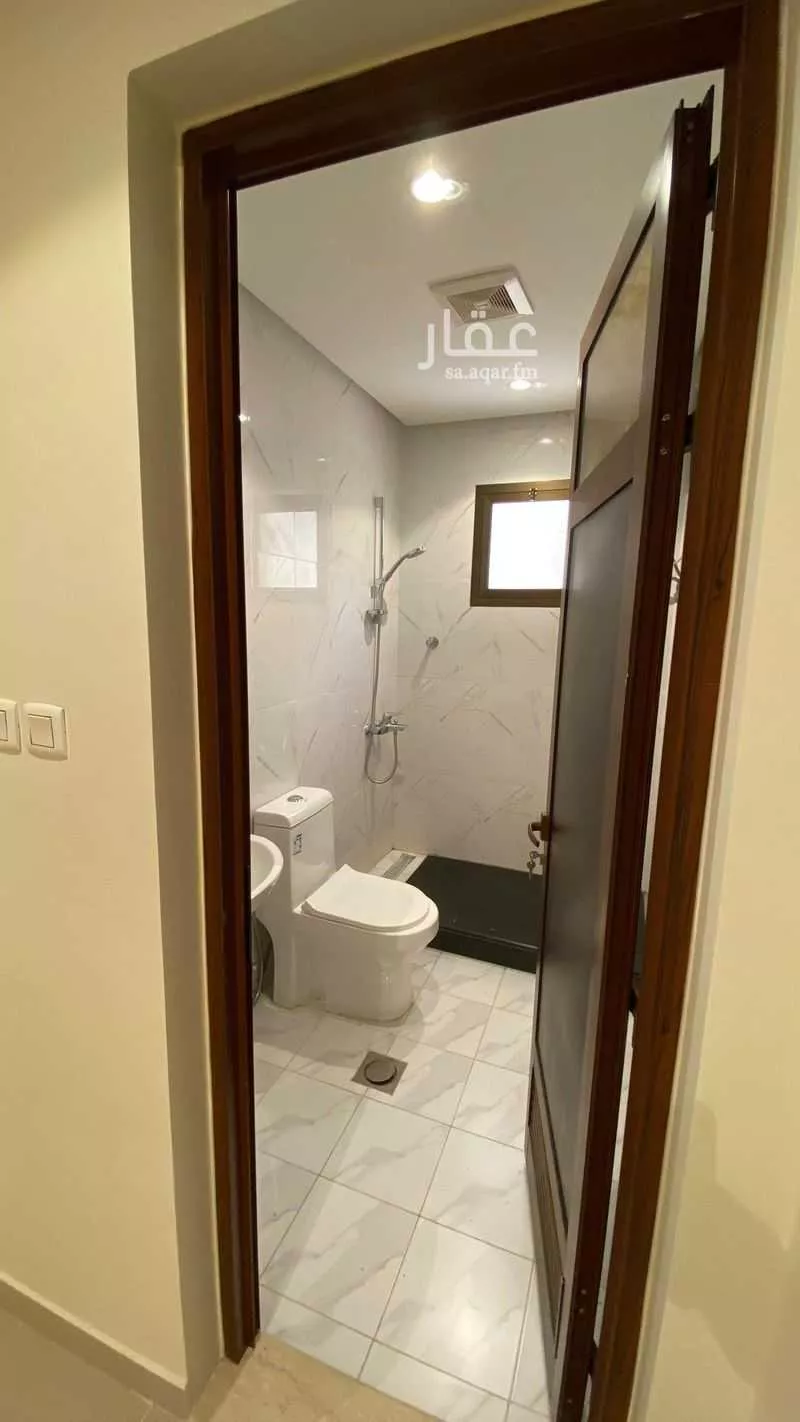3 bedroom building in Ar Rakah Al Janubiyah, Eastern Province 8