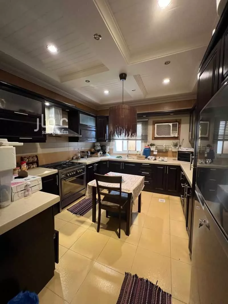 شقة 7 غرف في المنار 2