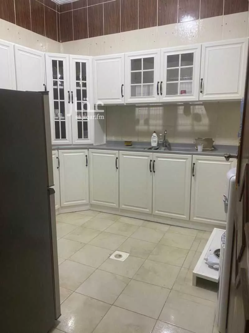 شقة 4 غرف في المنار 4