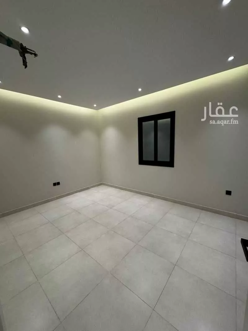 شقة 5 غرف في الواحة 4