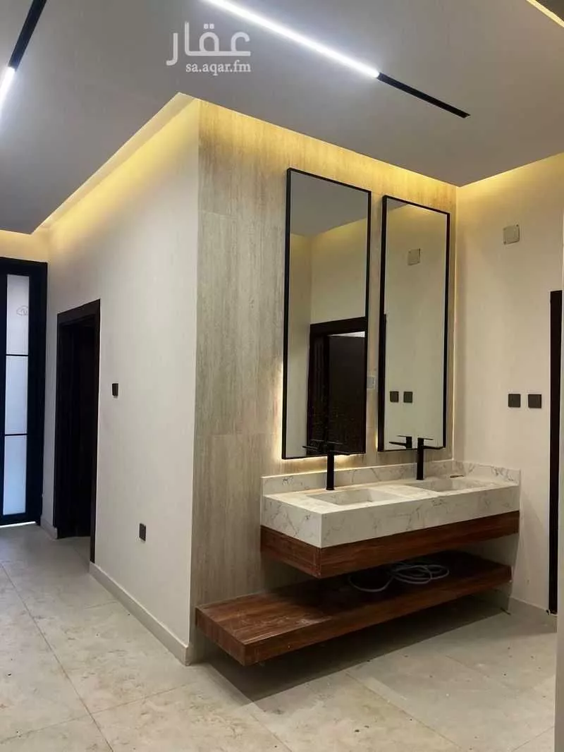 فيلا 14 غرف في الروضة 1