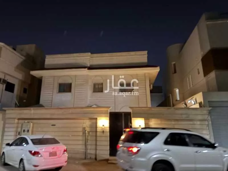 فيلا 4 غرف في الربوة 3