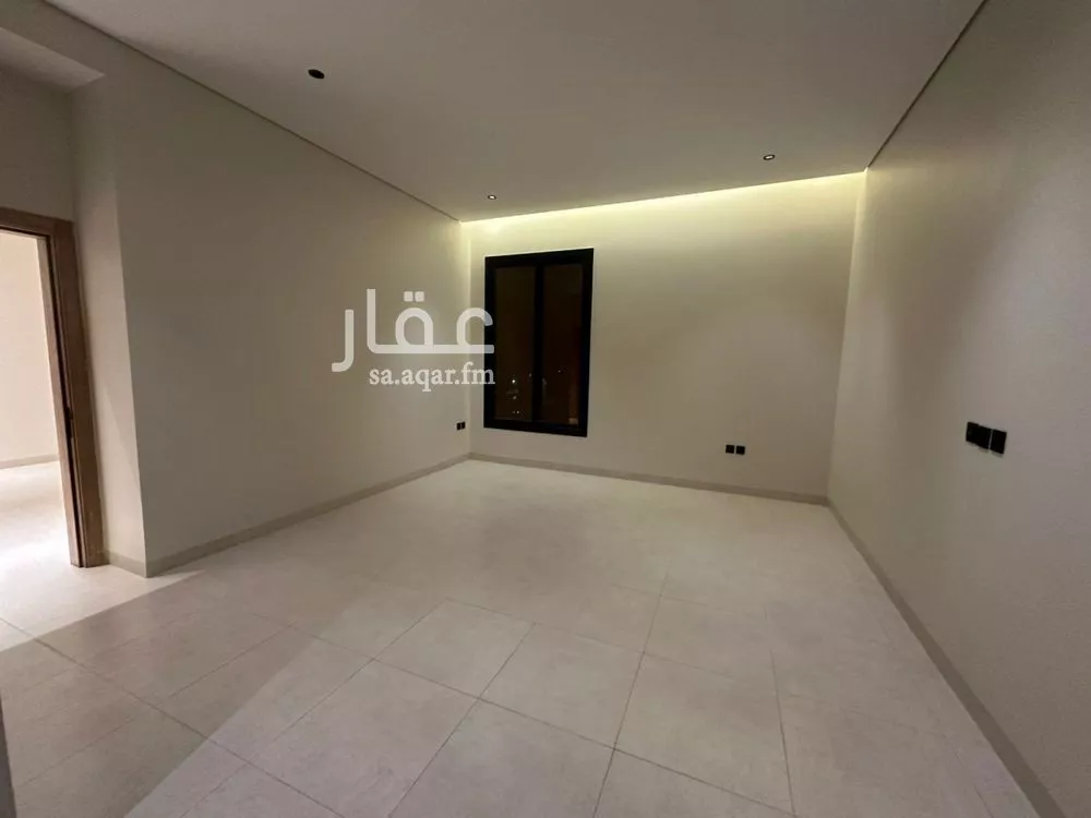 شقة 4 غرف في الزهراء 5