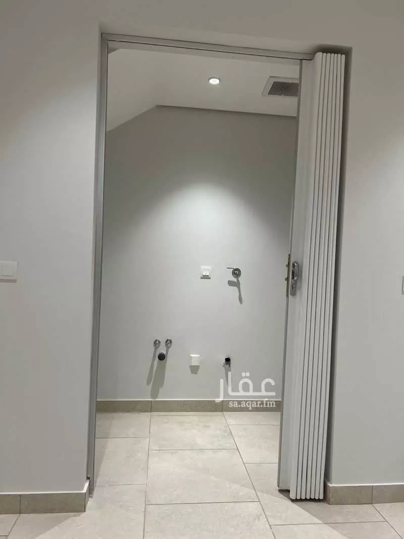 شقة 3 غرف في النرجس 4