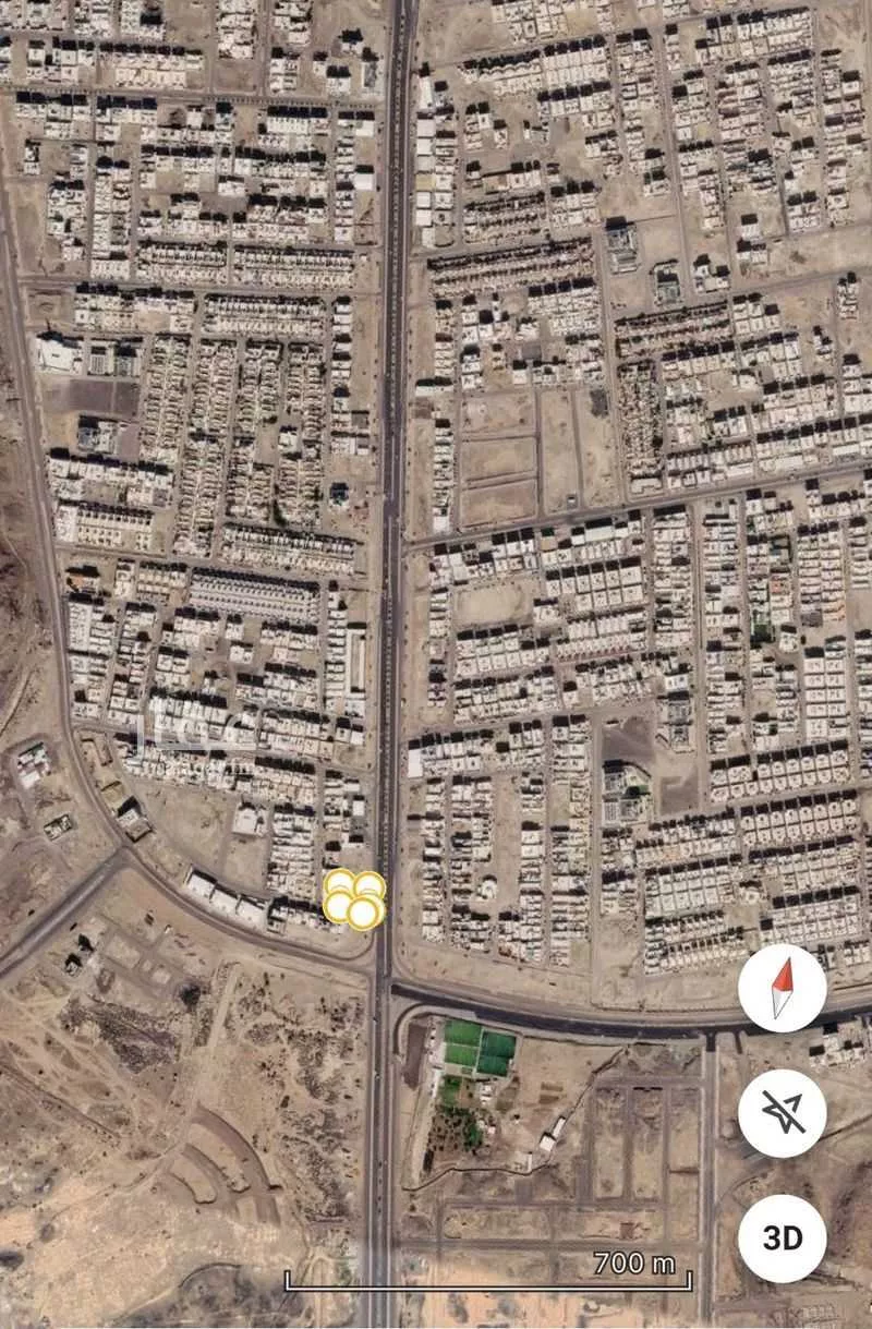 1898 sqm land in Bani Bayadah 1