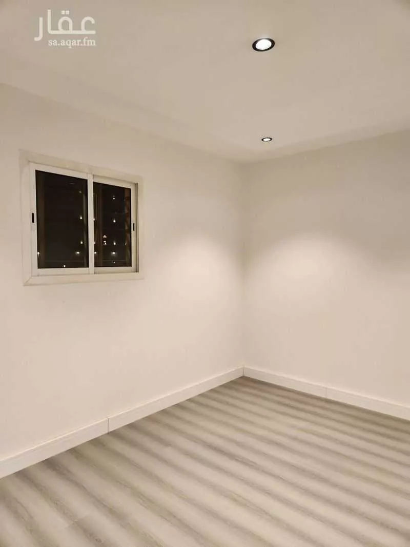 شقة 3 غرف في الملقا 3