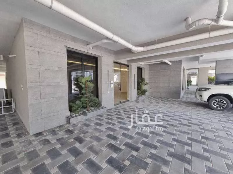 شقة 3 غرف في الحمرا 2