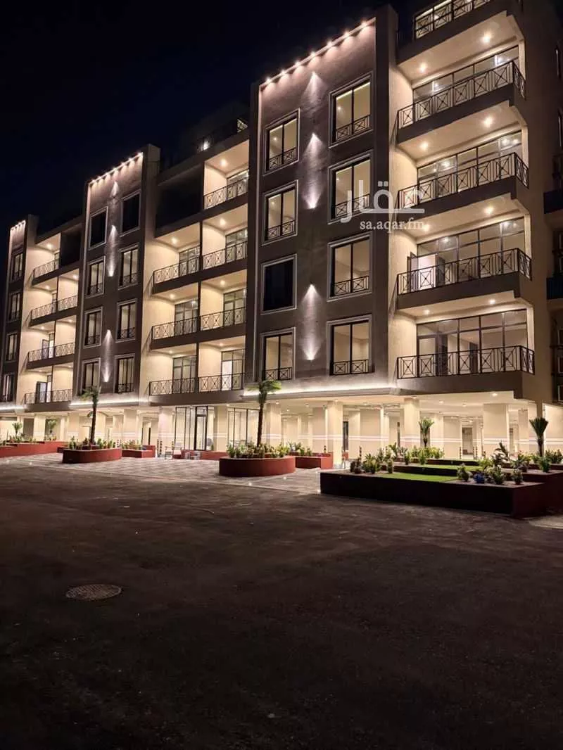 4 bedroom apartment in Al Hamra