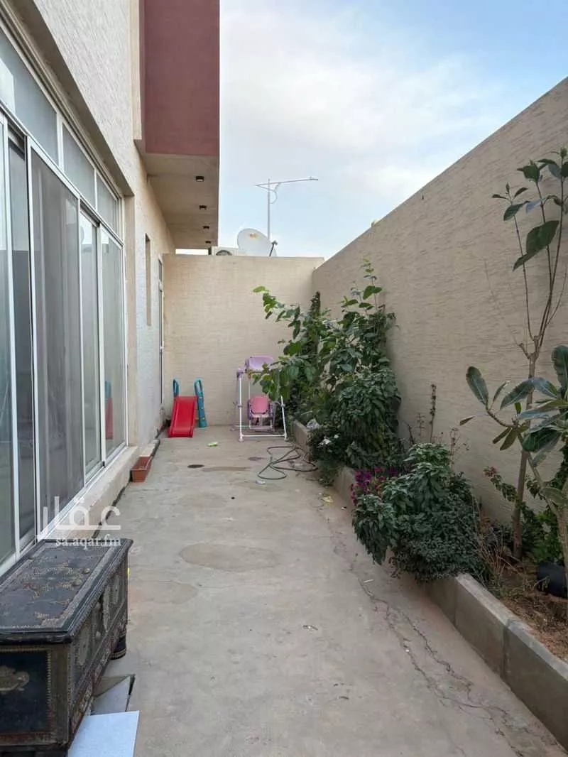 شقة 4 غرف في العارض 3