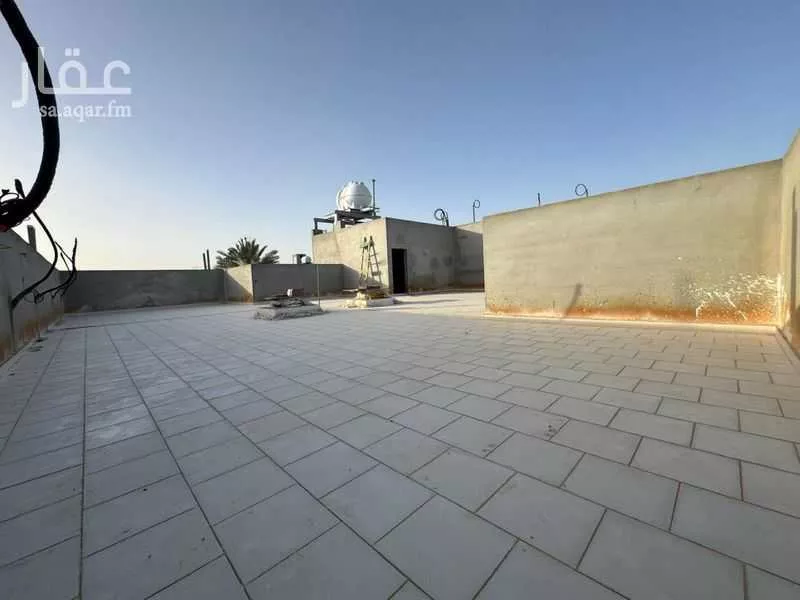 5 bedroom villa in King Fahd, Riyadh 5