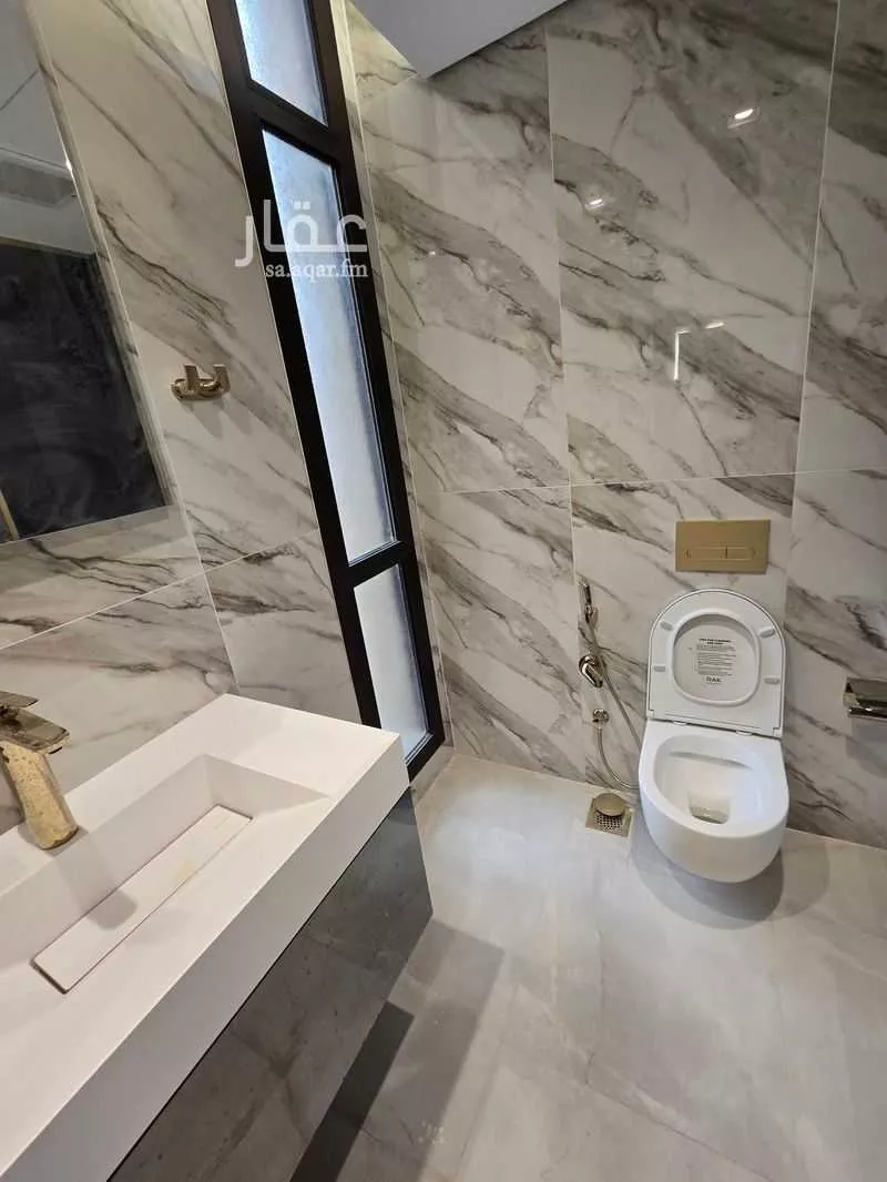 4 bedroom villa in Riyadh 11