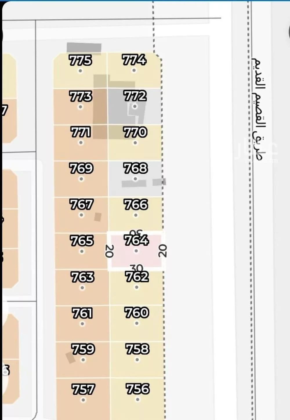 أرض 601 م² في المطار 3
