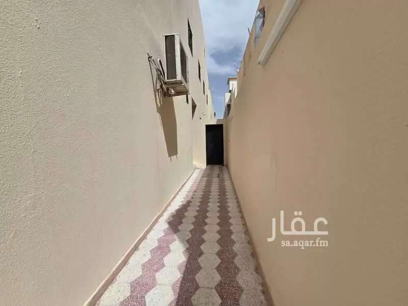 750 sqm building in Al Fayha 4