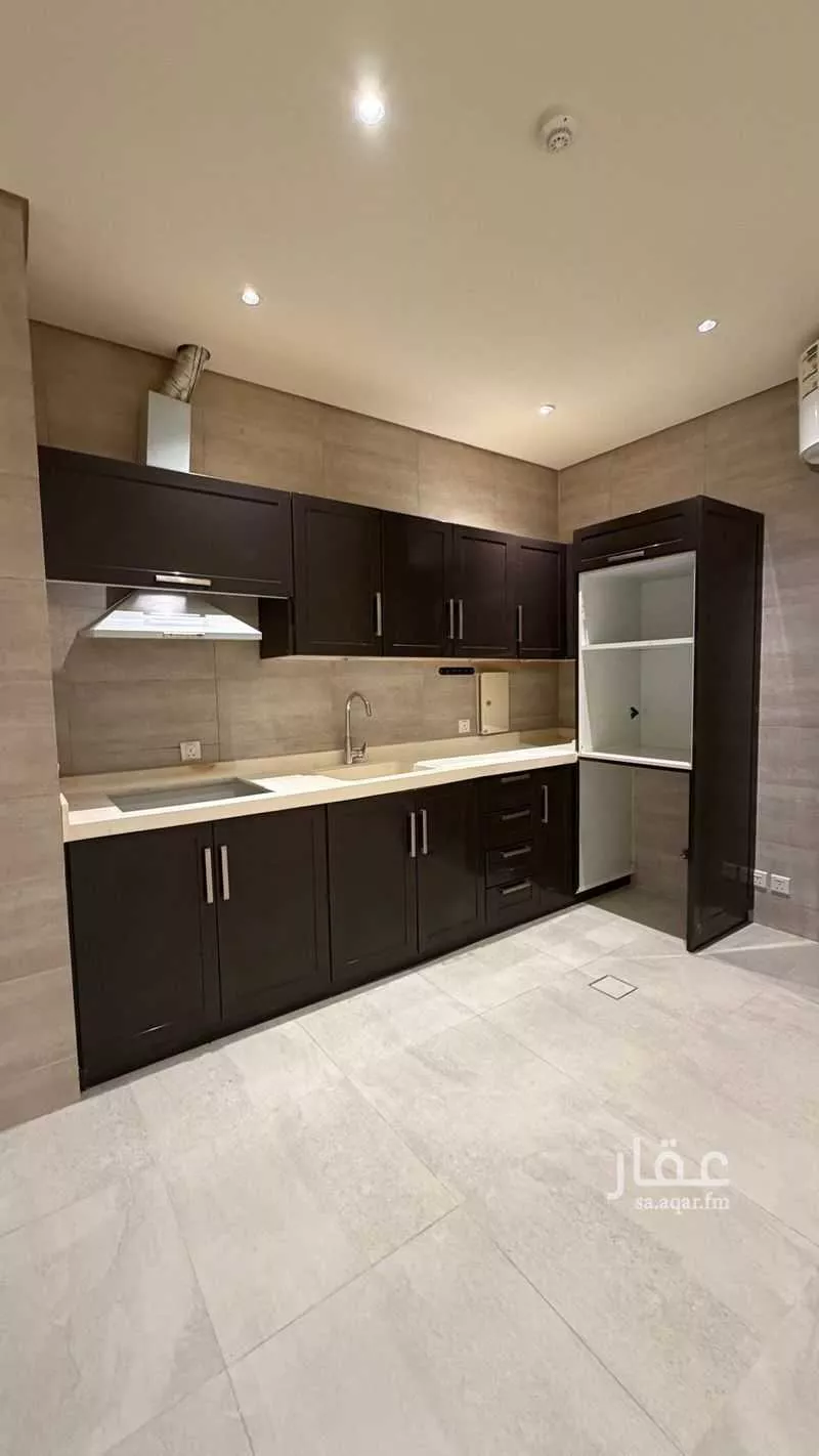 شقة 3 غرف في العارض 3