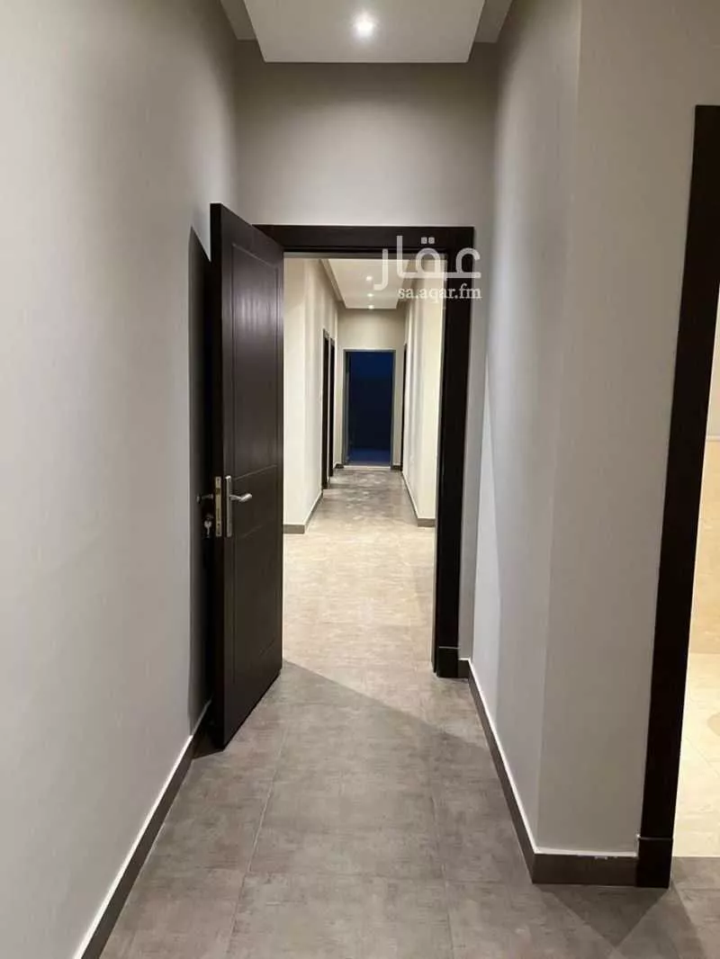 3 bedroom apartment in Al Yasmin 4