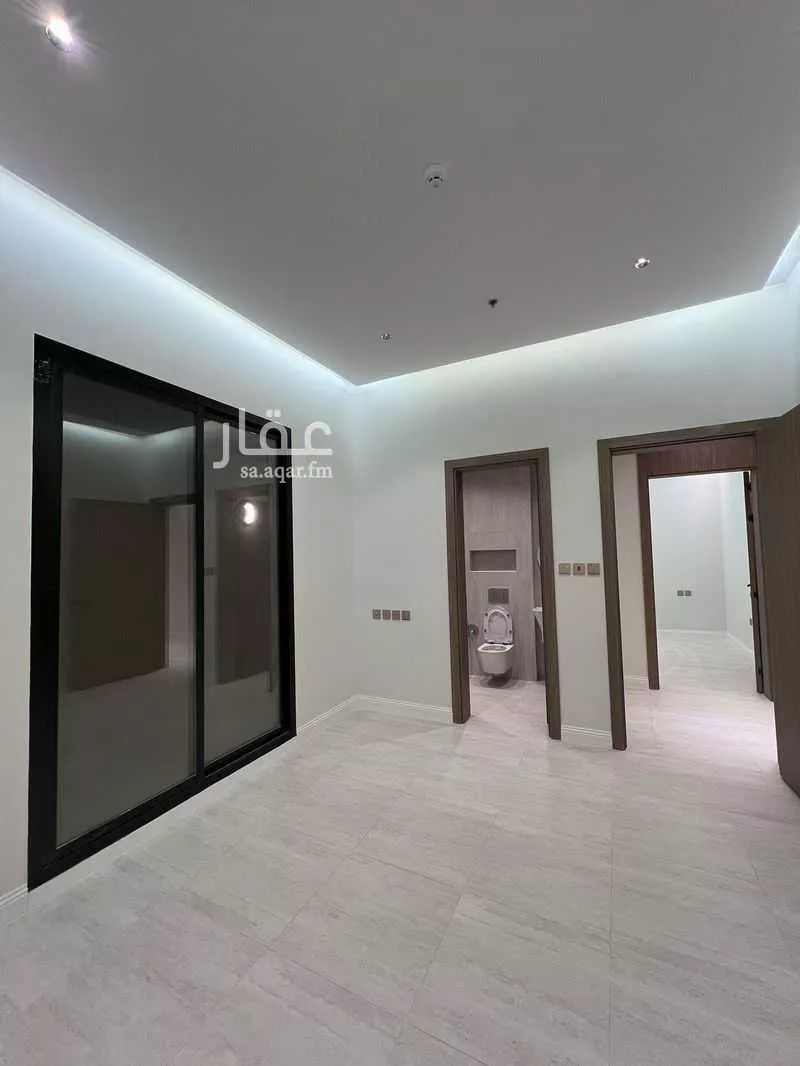 شقة 4 غرف في الرمال 4