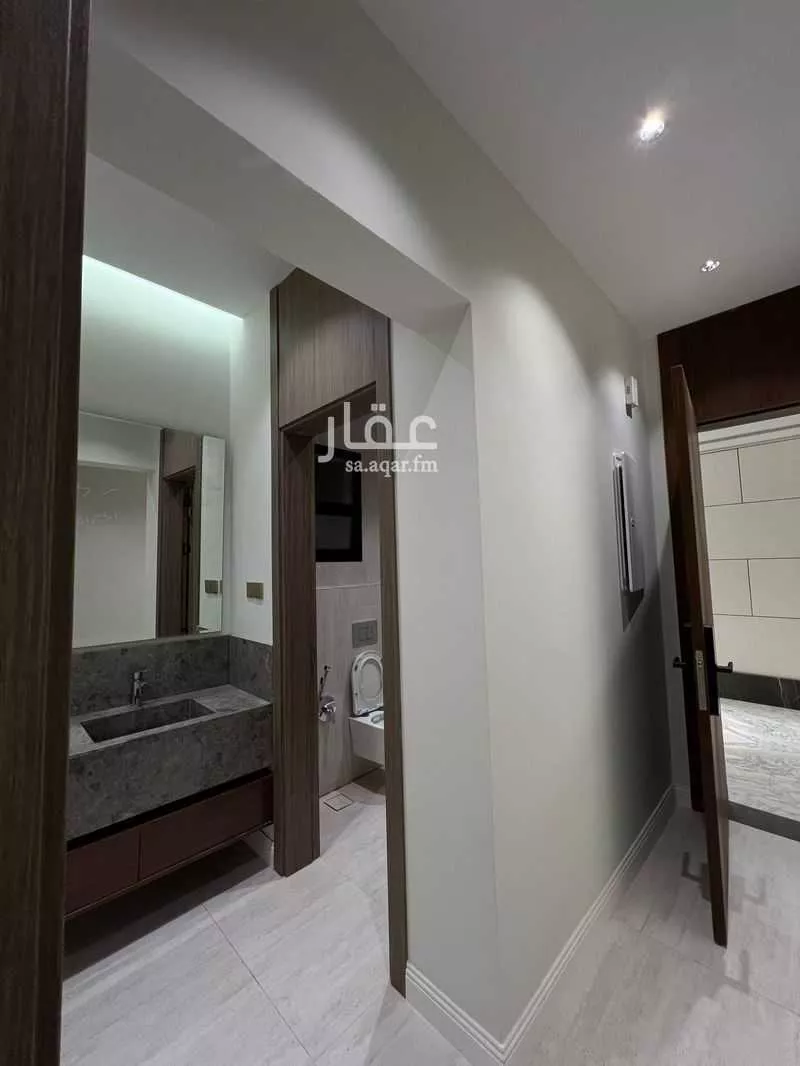 شقة 3 غرف في الرمال 4