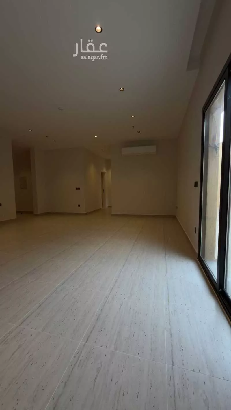 شقة 2 غرف في عرقة 1