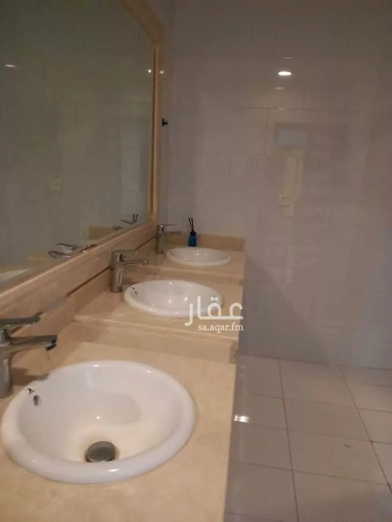 4 bedroom office in Al Shati, Jeddah 5