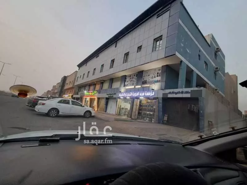 محل 1093 م² في الدفاع 2