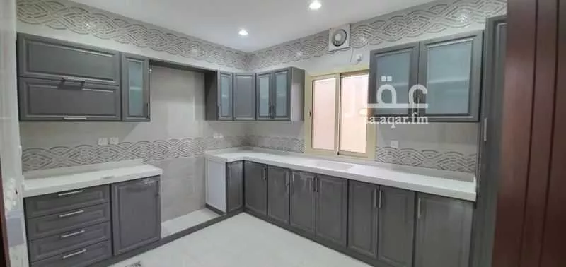 فيلا 4 غرف في الياقوت 3