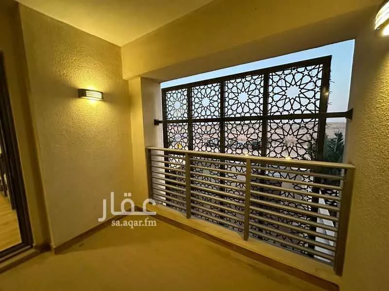 دوبلكس 8 غرف في الرمال