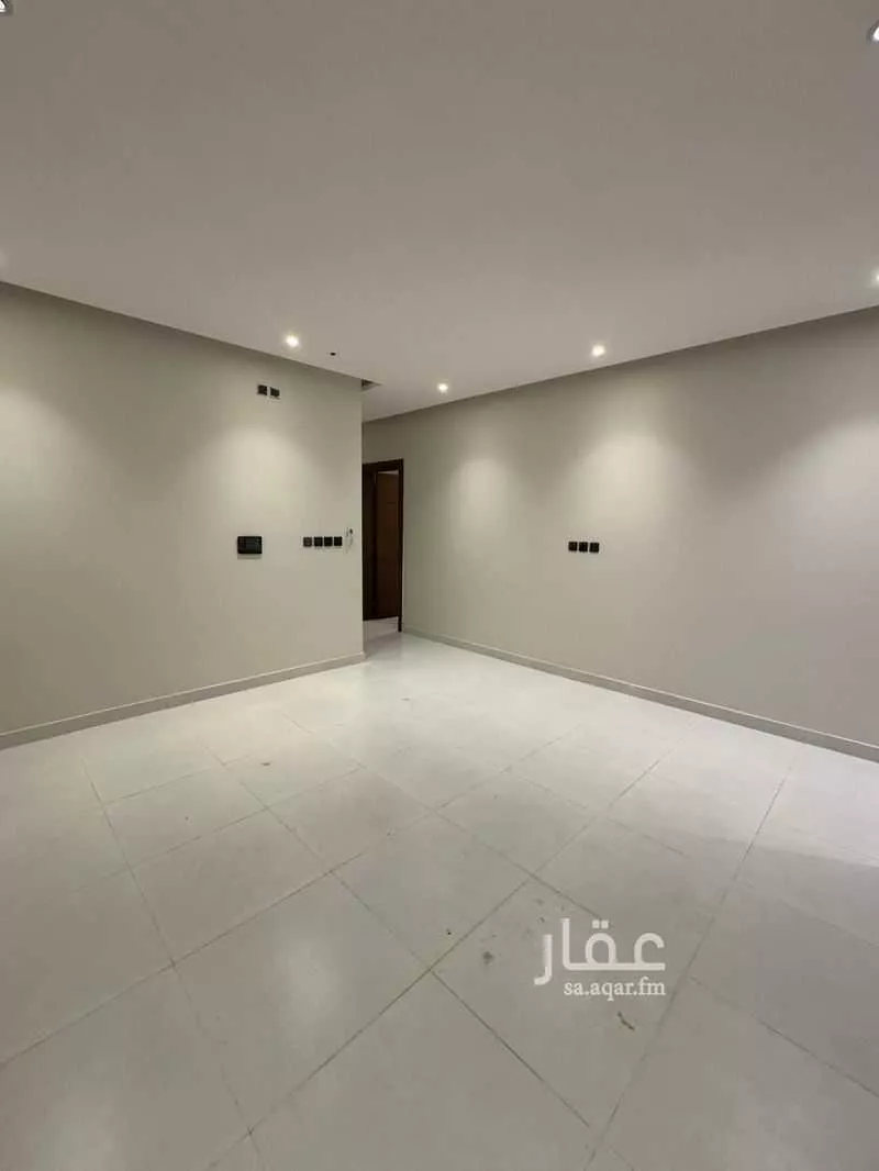 شقة 4 غرف في طيبة 1