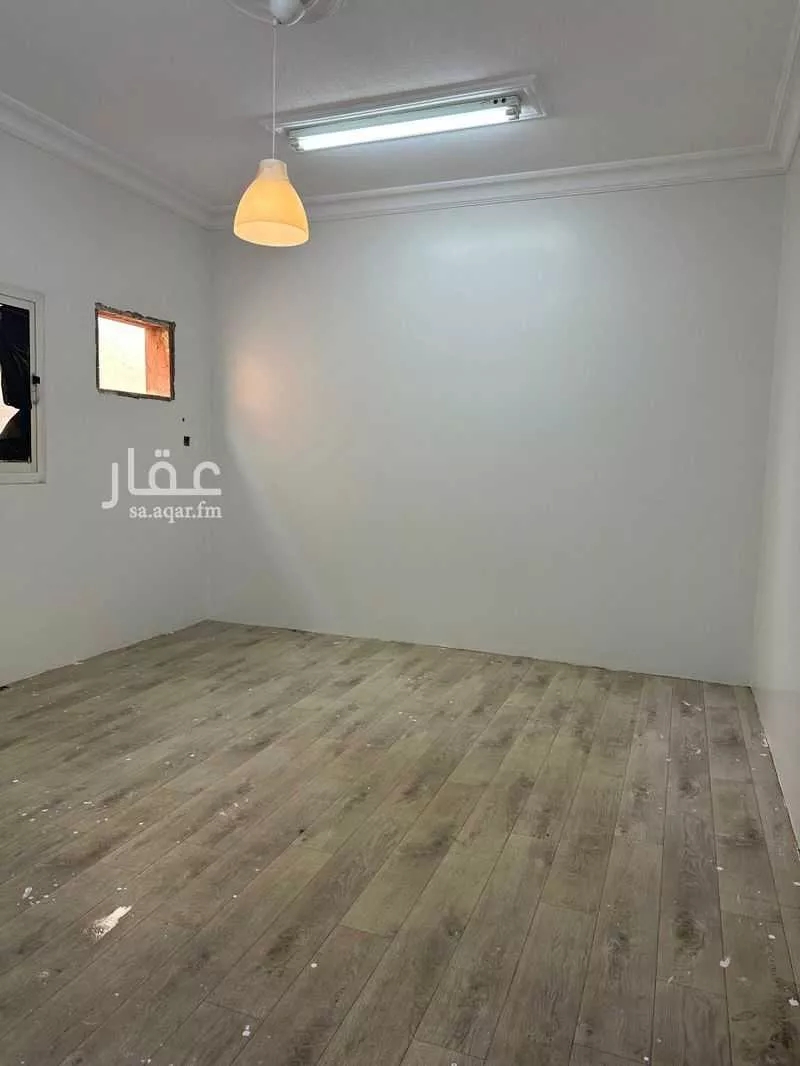 عمارة 837 م² في الخليج 1