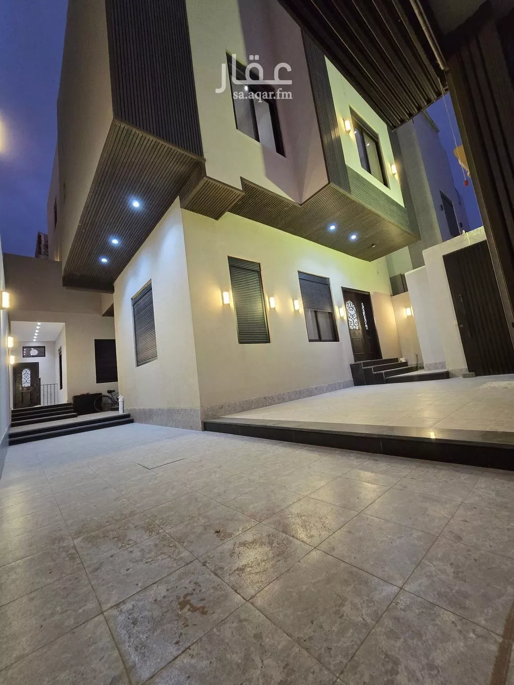 فيلا 7 غرف في الصوارى 3