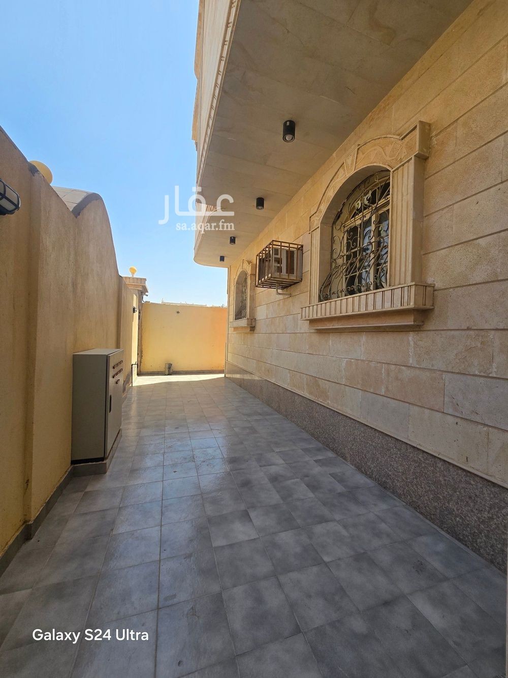عقار 26 غرف في الفلاح، جدة 10