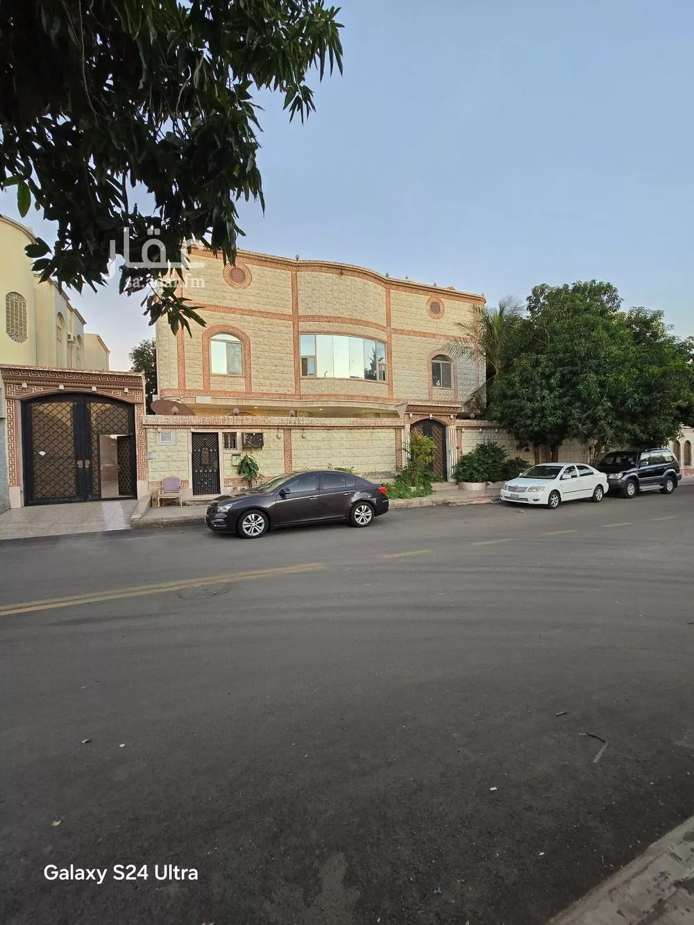 عمارة 675 م² في السامر 2