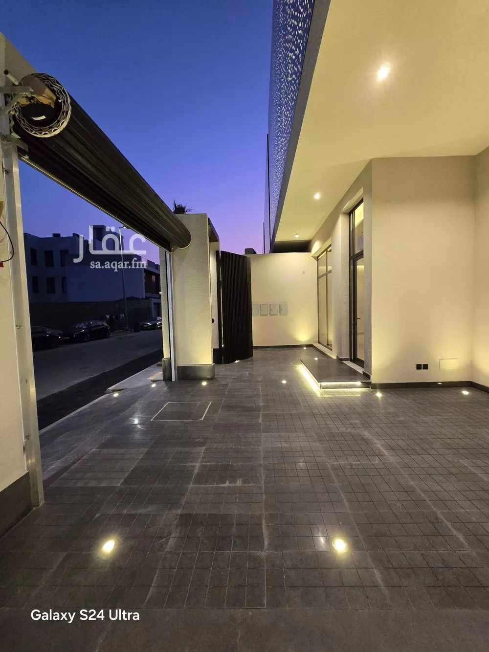 فيلا 7 غرف في الشراع 5