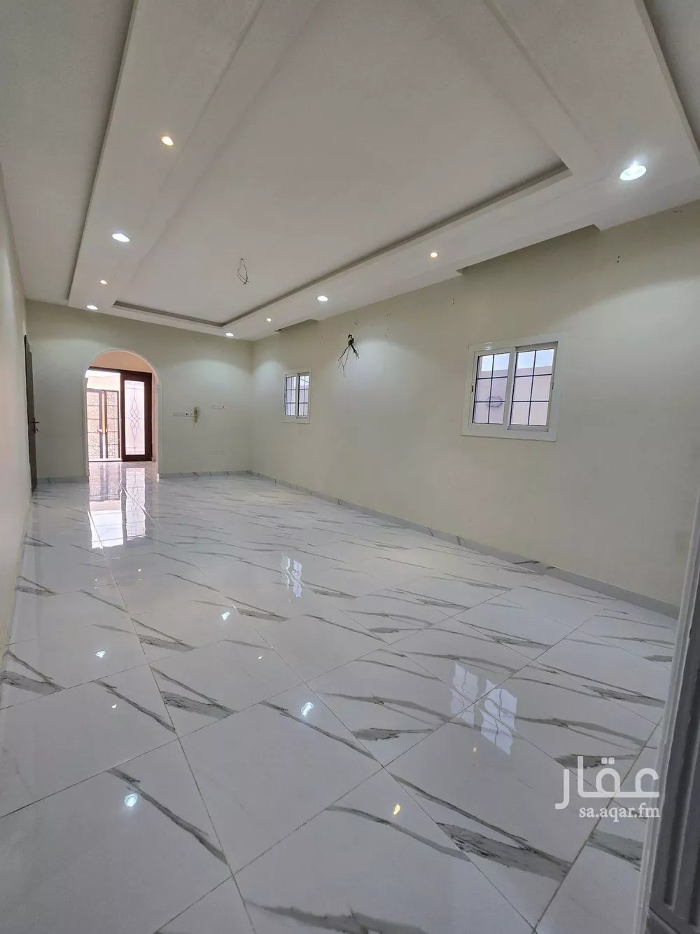 عمارة 312 م² في الزمرد 5