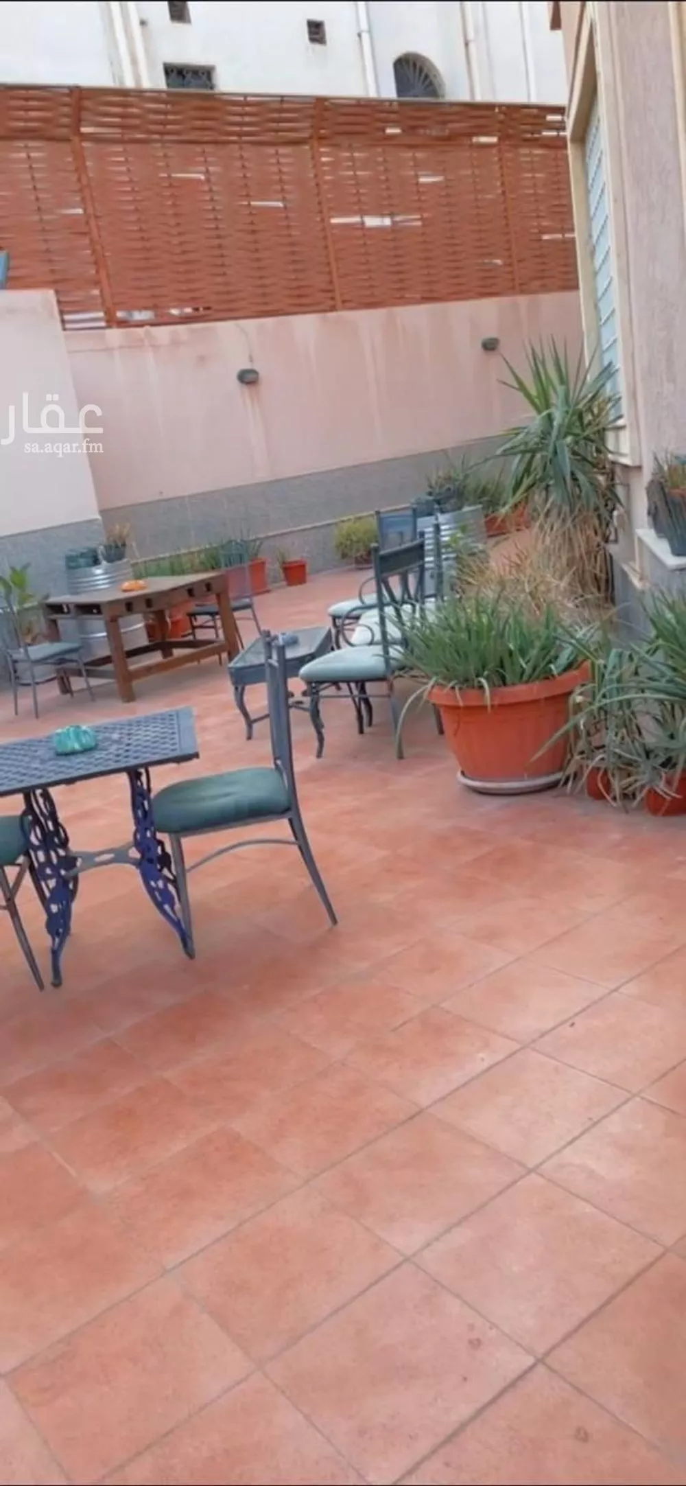 عمارة 625 م² في السامر 3