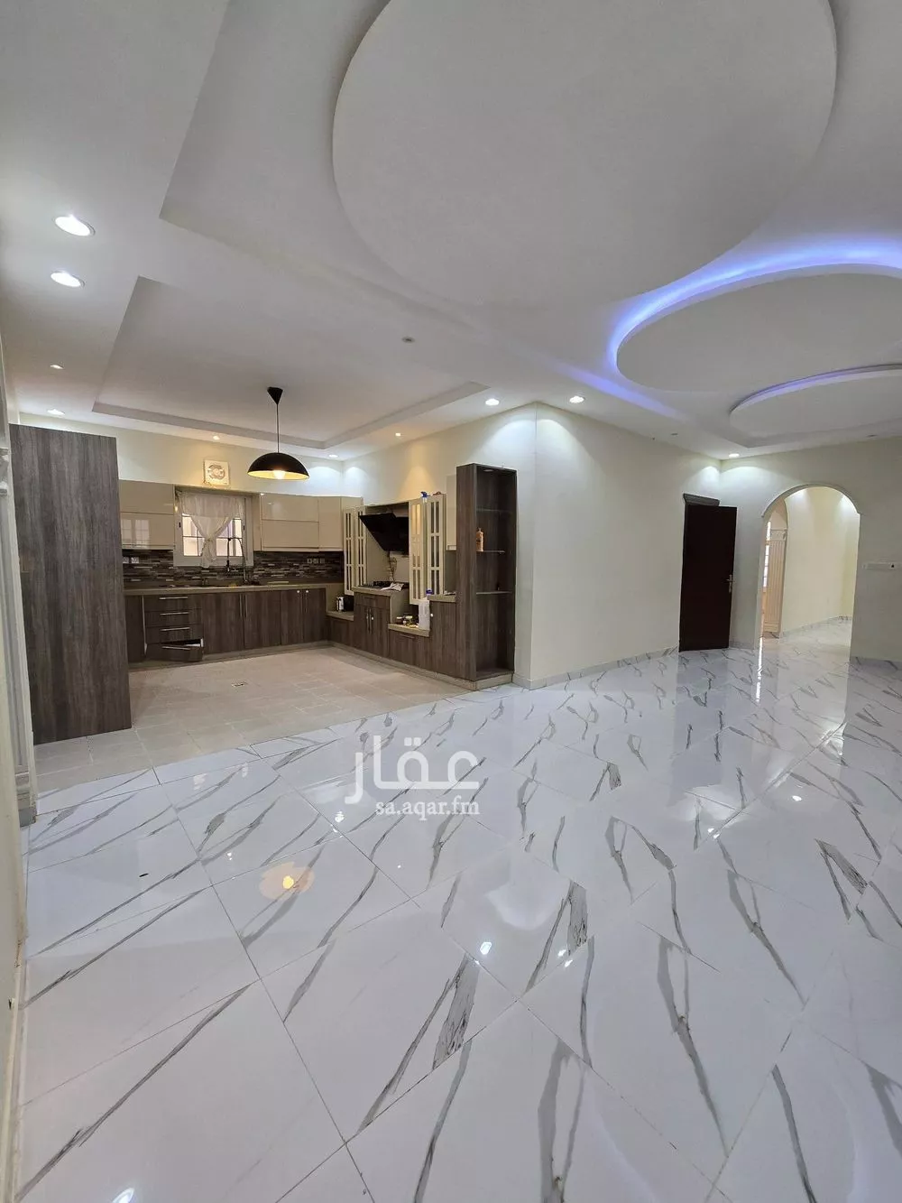 عمارة 312 م² في الزمرد 1