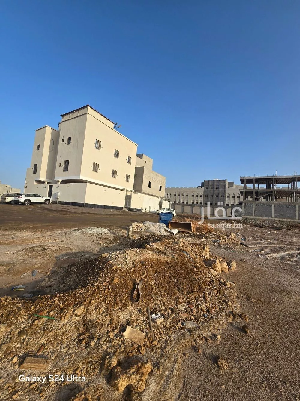 300 sqm land in Az Zomorod 5