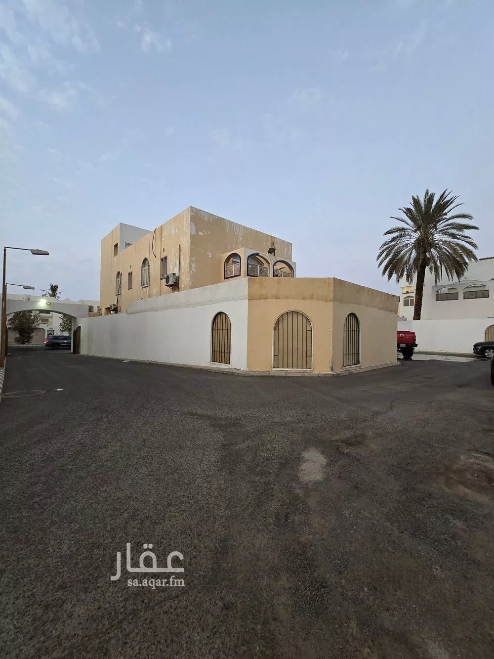 فيلا 9 غرف في السلامة 3