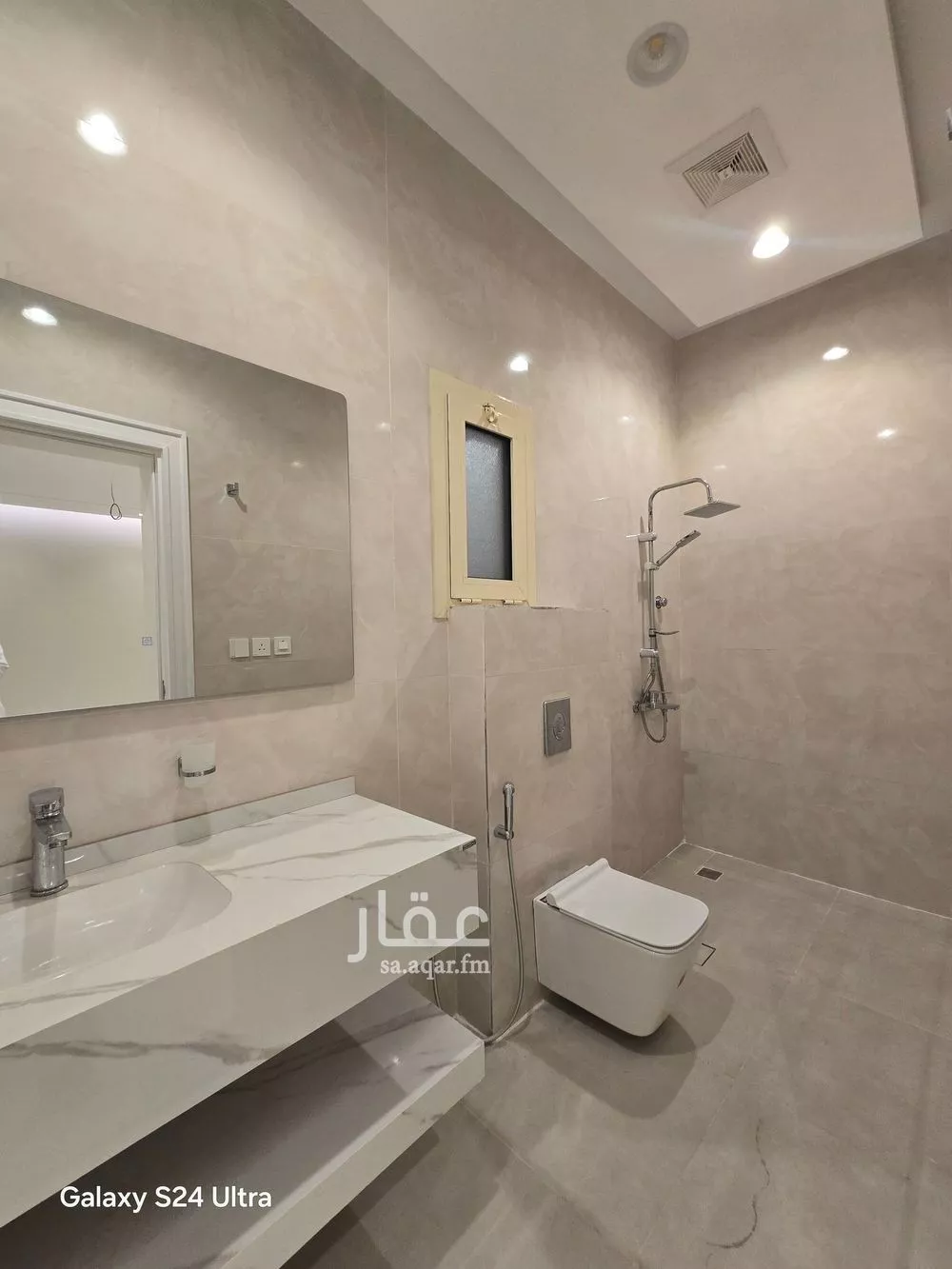 7 bedroom villa in Al Lulu 22