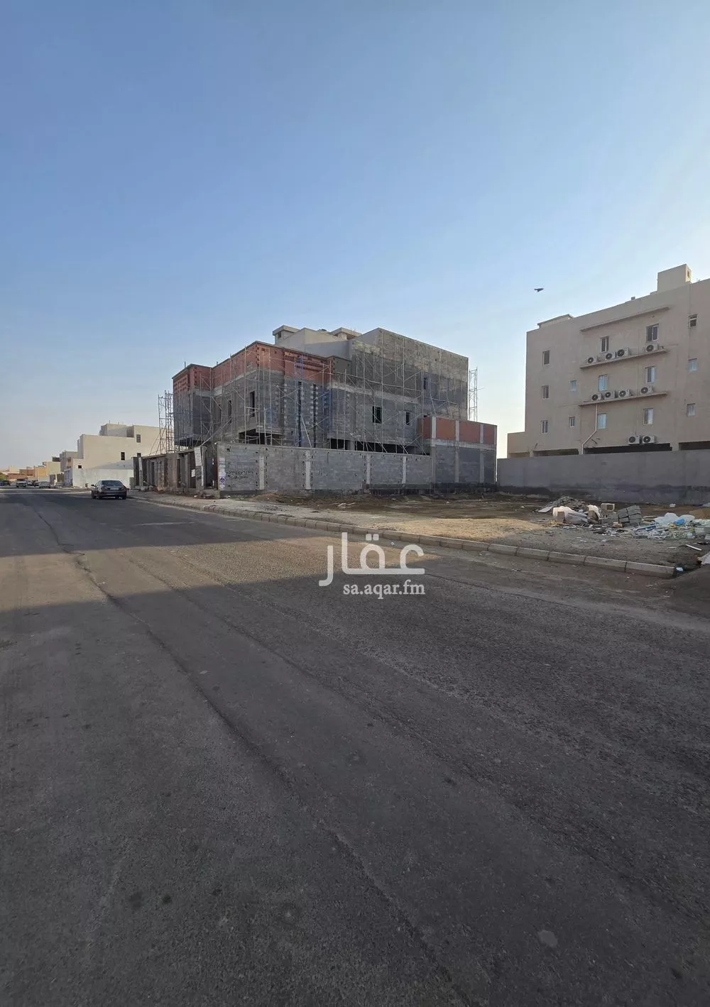 أرض 750 م² في الزمرد 4