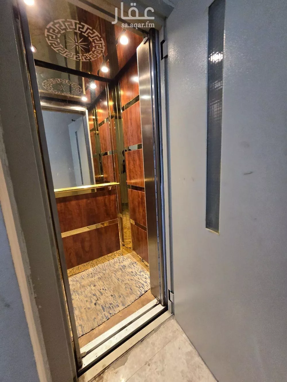 عقار 9 غرف في الزمرد، جدة 13